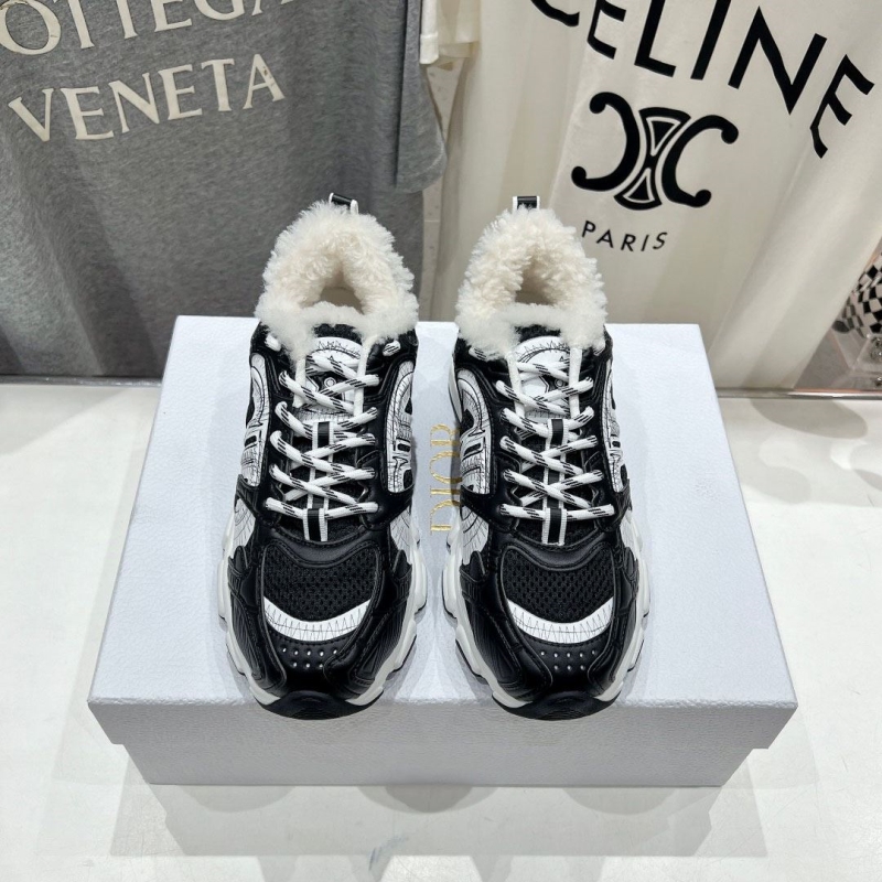 chr1st1an D10r sneakers